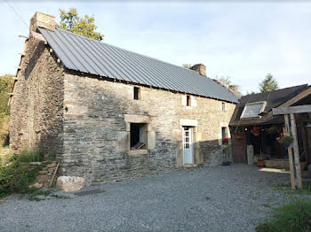 maison à Châteauneuf-du-Faou (29)