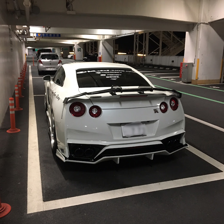 NISSAN GT-Rの辰巳・#kuhlracingに関するカスタム事例の投稿画像2枚目