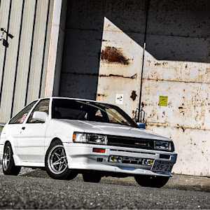 カローラレビン AE86