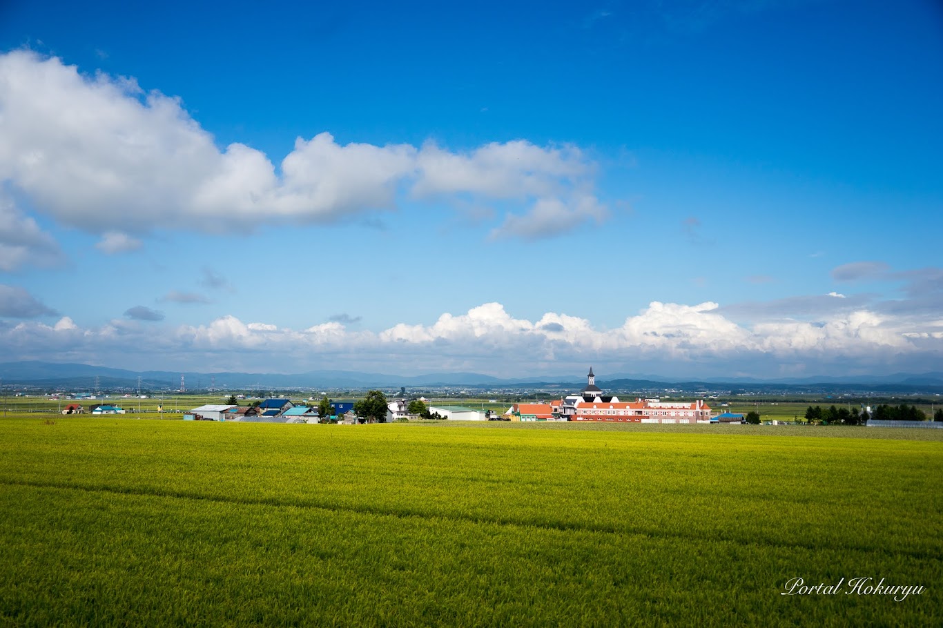 田園に佇むサンフラワパーク北竜温泉