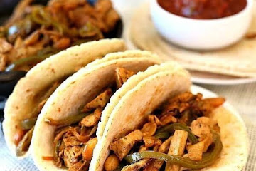 Vegan Fajitas with Meatless Chicken