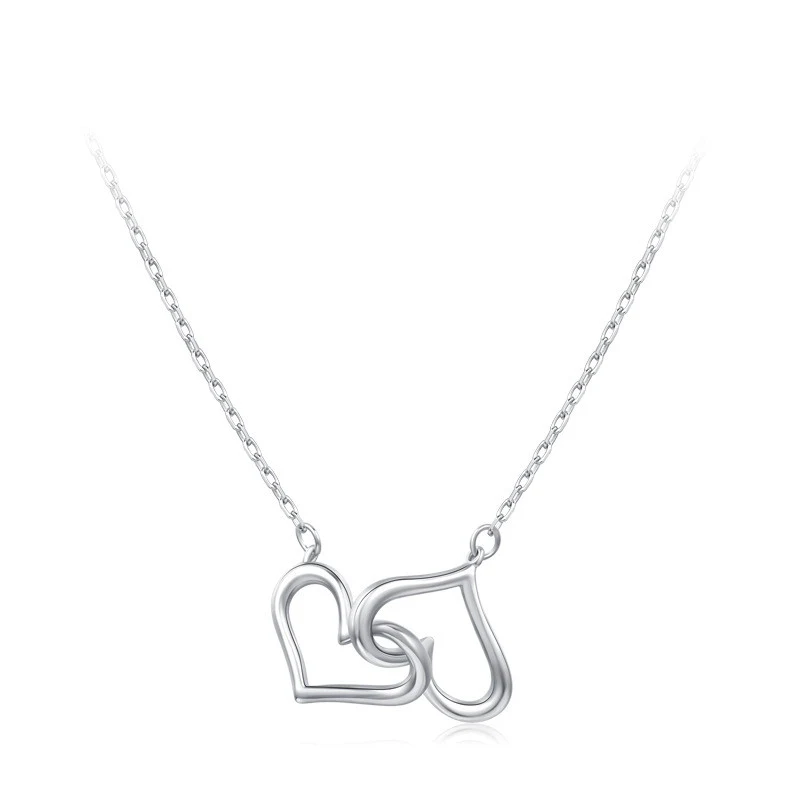 Collar con colgante de corazón hueco para mujer Regalo ideal para ella Diseño elegante y delicado Joyería femenina perfecta.