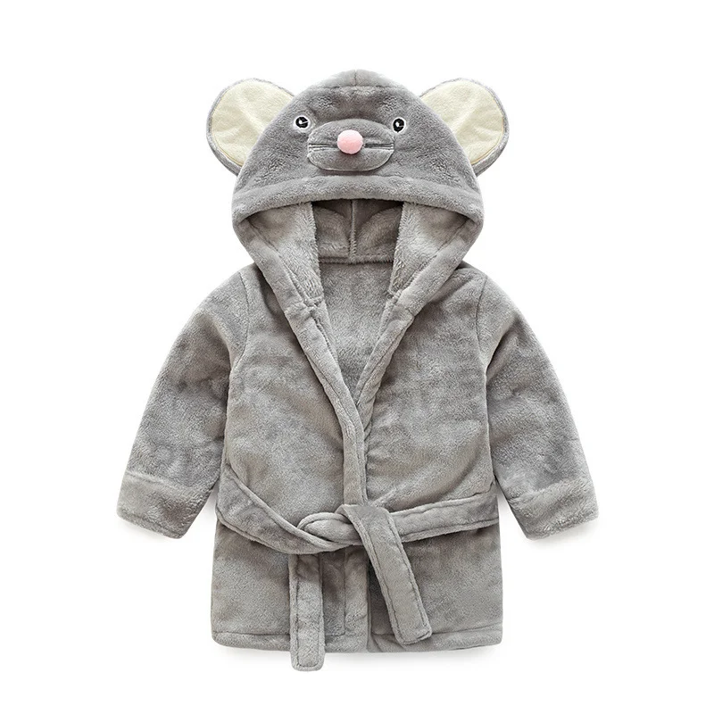 Peignoir en flanelle avec motif de souris adorable pour enfants, vêtement d'intérieur confortable. Idéal pour se détendre et cocooner.