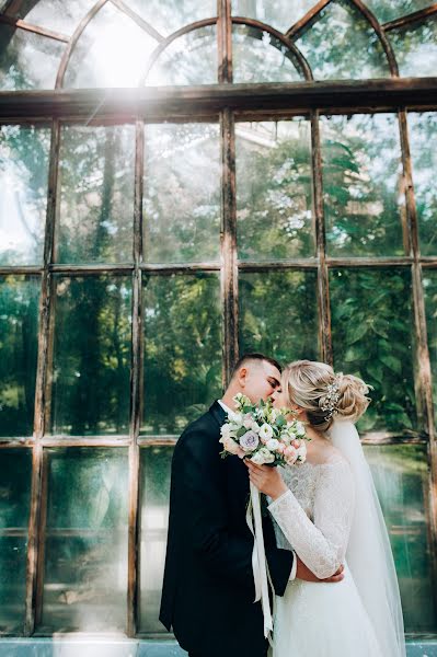 Photographe de mariage Olya Aleksina (aleksinaolga). Photo du 20 octobre 2021