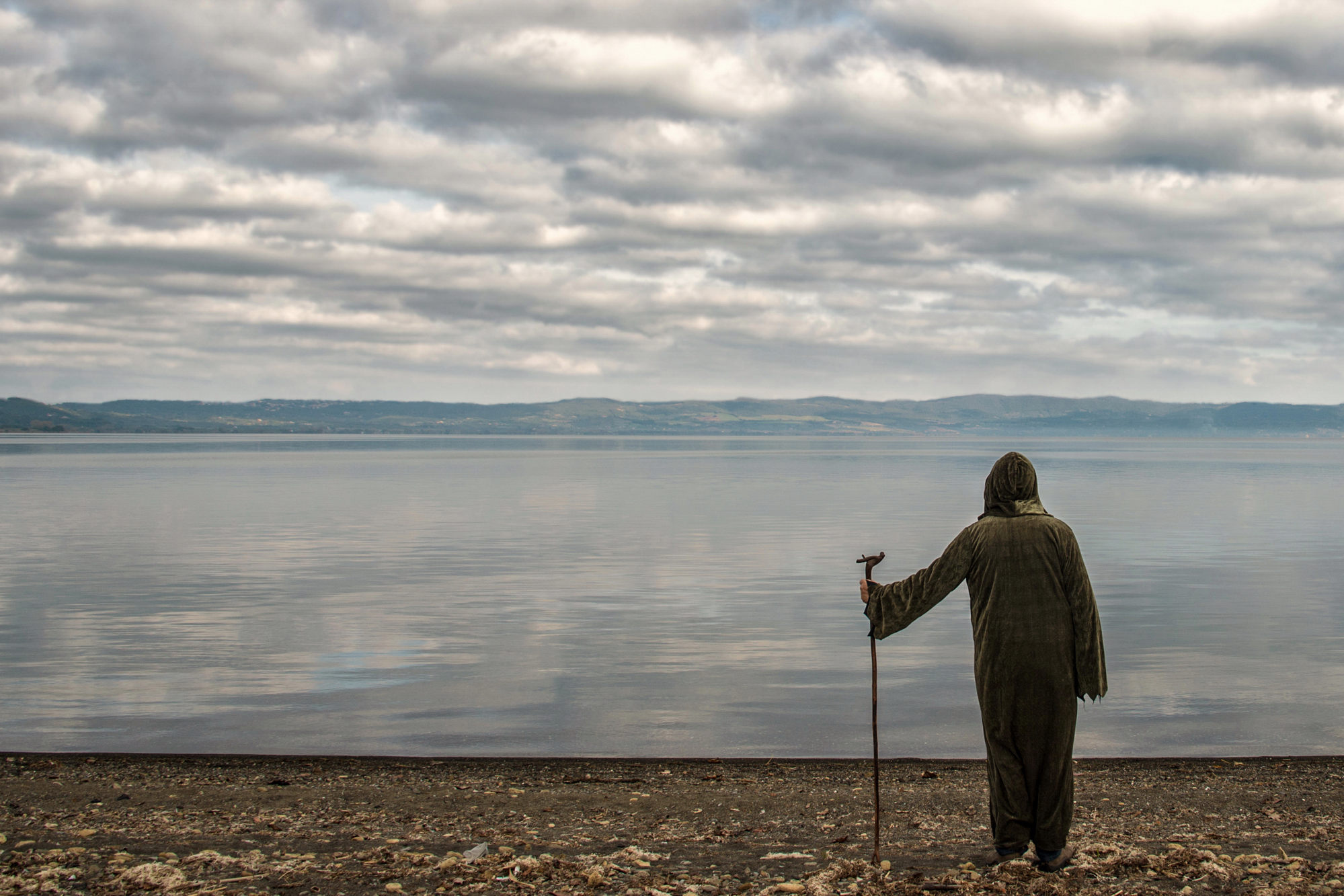 Contemplare in silenzio di si