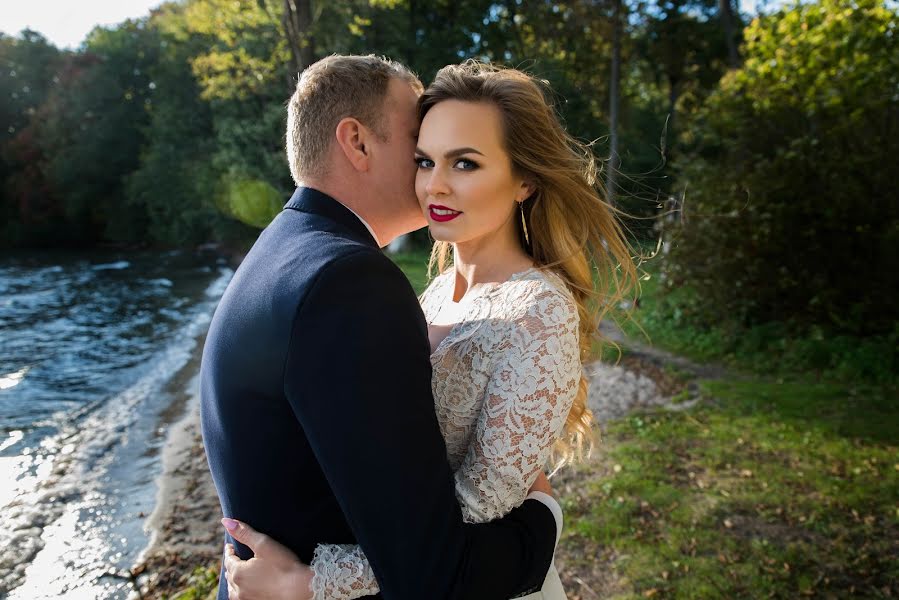 Fotografo di matrimoni Asia Lutyńska (lutynska). Foto del 25 febbraio 2020