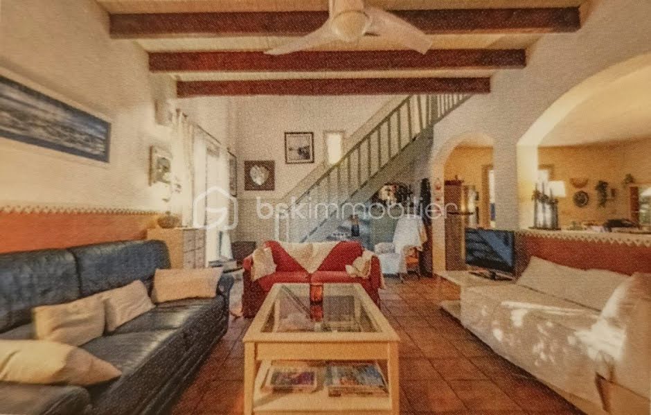 Vente villa 7 pièces 157 m² à Sernhac (30210), 395 000 €