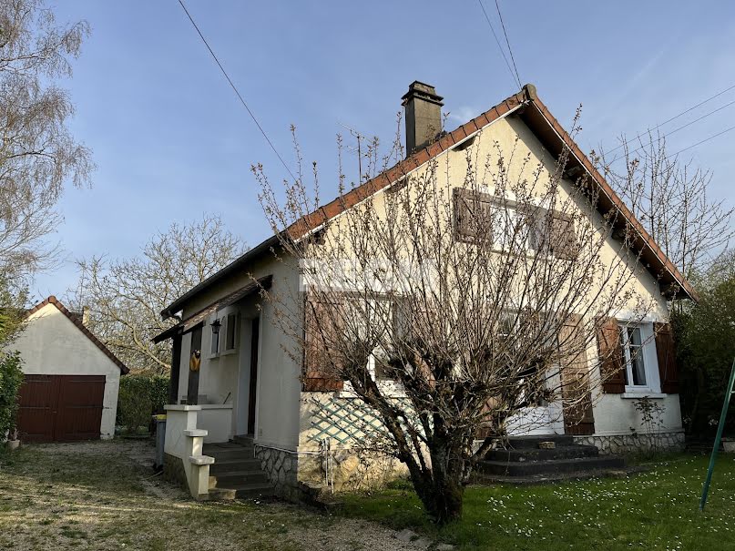 Vente maison 6 pièces 110 m² à Ury (77760), 264 000 €