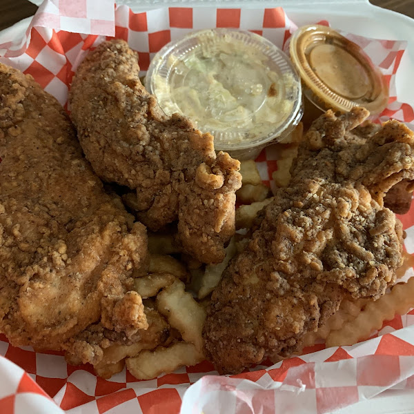 Chicken tenders & fries