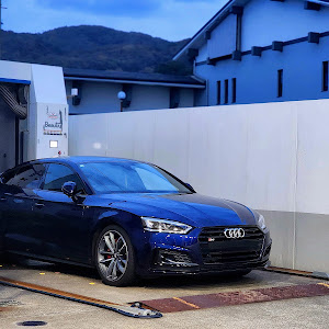 S5 スポーツバック B9