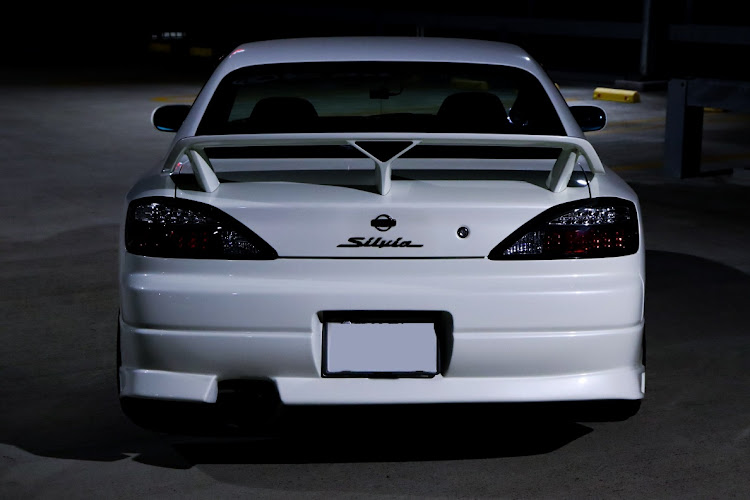 シルビアの寒い・立駐・夜撮影・Kuhl Racingに関するカスタム事例の投稿画像3枚目