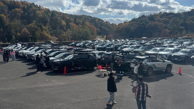 RAV4の#rav4広島ミーティング・RAV4熊本MT・RAV4滋賀MT・RAV4フェスに関するカスタム事例の投稿画像2枚目