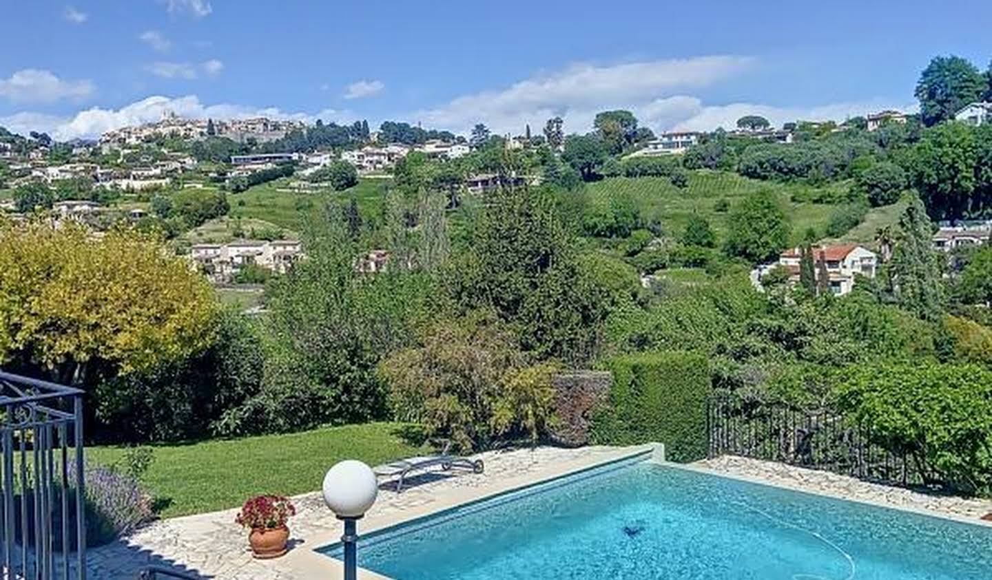 House with pool and terrace Saint Paul de Vence