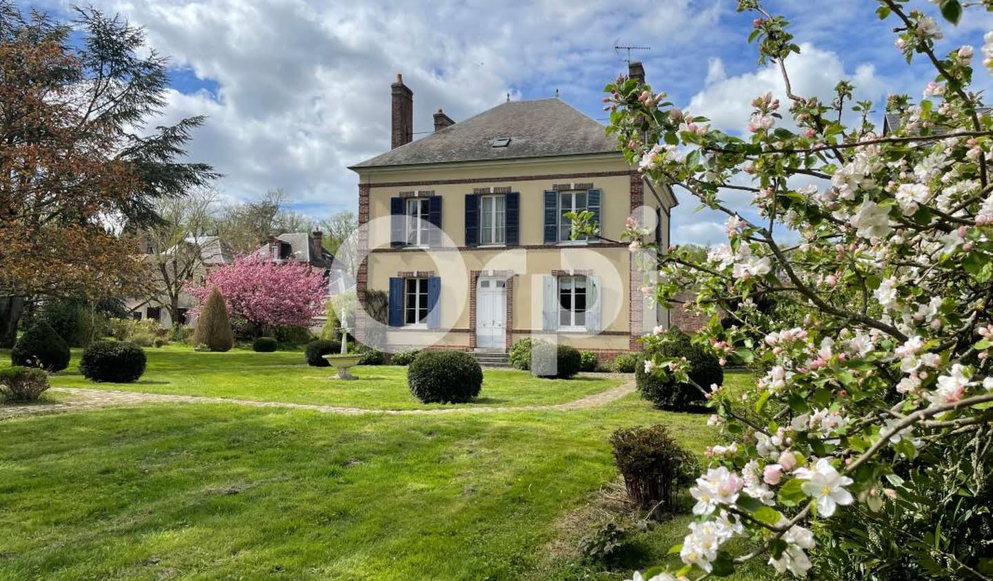 Maison avec piscine et terrasse Conches-en-Ouche