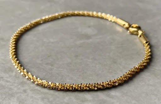 Title 1, Womens Sterling Silver Bracelet. Elegant and d...