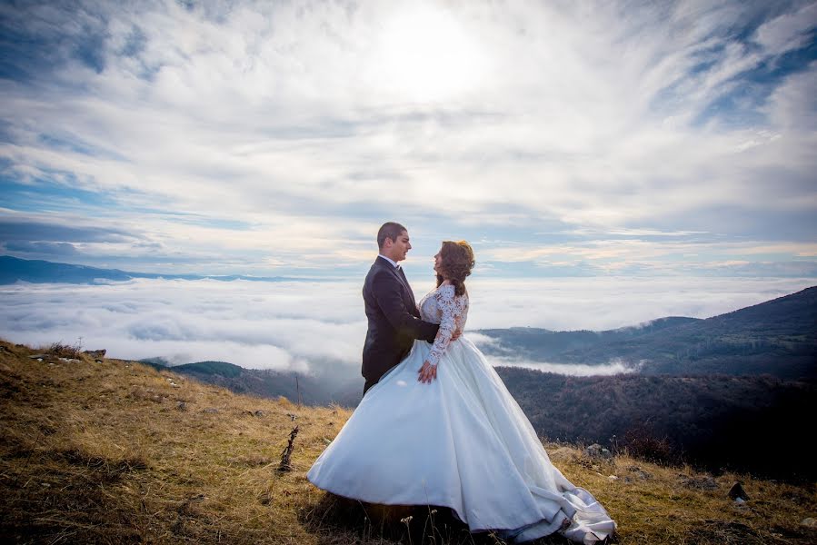 Düğün fotoğrafçısı Borcho Jovanchevski (bokiluna). 16 Mart 2018 fotoları