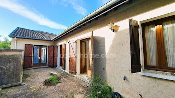 maison à Sauveterre-de-Béarn (64)