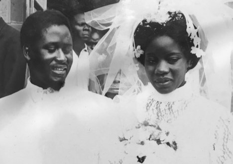 his wife Ida Odinga on their wedding day