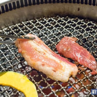 焼肉の名门 赤虎(信義安和店)