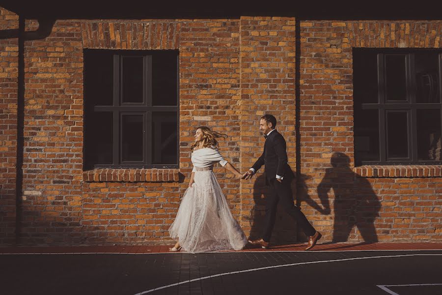 Wedding photographer Klaudia Kędzior (klaudiakedzior). Photo of 28 March 2022