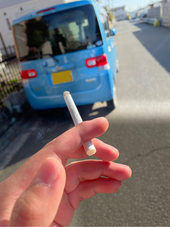 タントのロングピース・車とタバコ・祖父の命日・右斜め後ろ写真展・祖父の形見に関するカスタム事例の投稿画像1枚目