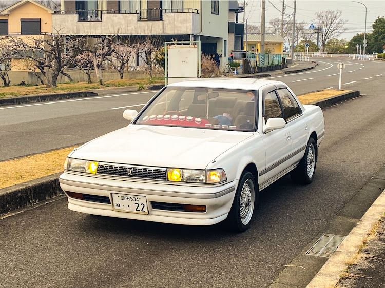 クレスタのgx81・クレスタ・ハイソカー・メッシュホイール・トヨタに関するカスタム事例の投稿画像2枚目