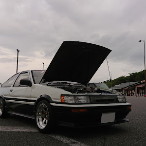 カローラレビン AE86