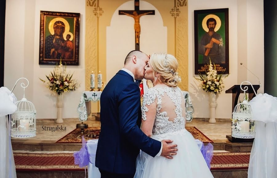 Fotógrafo de bodas Karolina Strugalska (strugalskafoto). Foto del 10 de marzo 2020