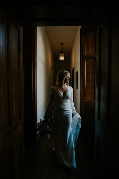 Fotógrafo de bodas Lucy Lloyd-Jones (moongazeyhare). Foto del 28 de octubre 2019