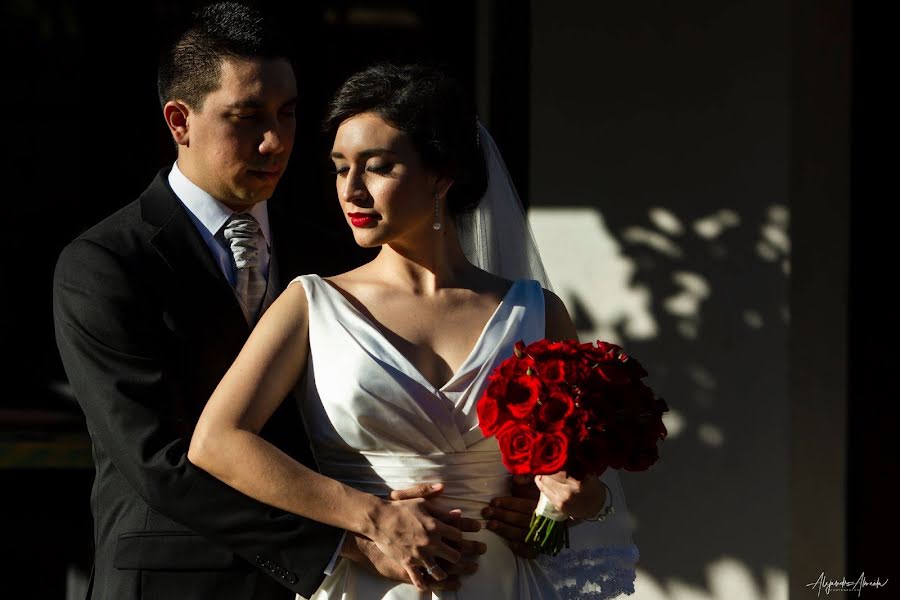 Fotografo di matrimoni Alejandro Almeida (alejandroalmeida). Foto del 25 luglio 2019