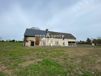 maison à Parigny (50)