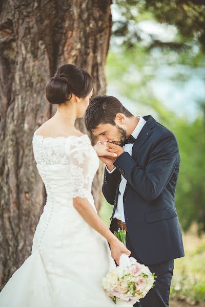 Düğün fotoğrafçısı Mihai Trofin (mihaitrofin). 5 Mart 2015 fotoları