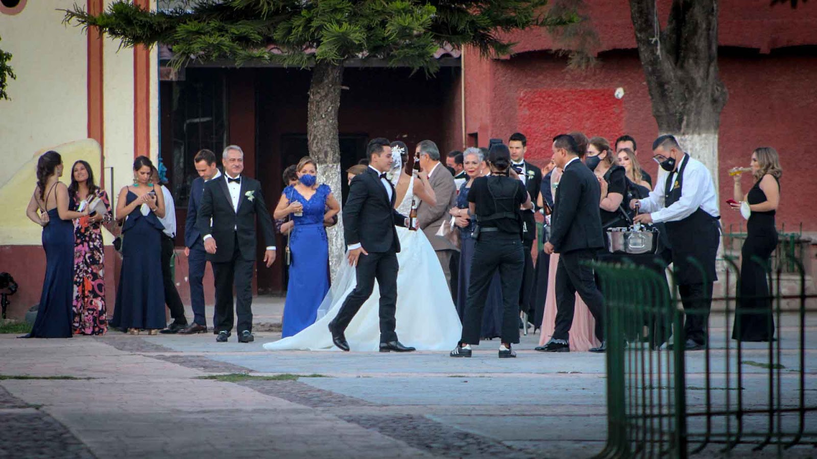 Foto: Especial. Boda en la plaza de San Cristóbal, San Francisco del Rincón