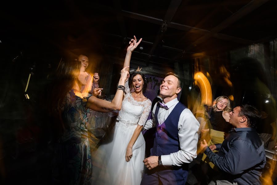 Wedding photographer Aleksandr Klestov (crossbill). Photo of 18 March 2019