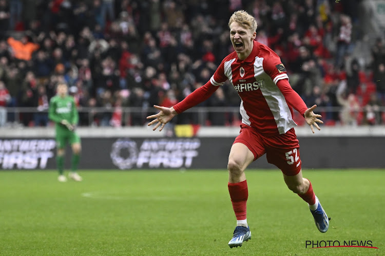 Delirium op de Bosuil: Corbanie en Ondrejka zorgen voor totale ommekeer in het slot en voor 2-1 overwinning tegen Club Brugge