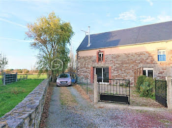 maison à Bricqueville-sur-Mer (50)