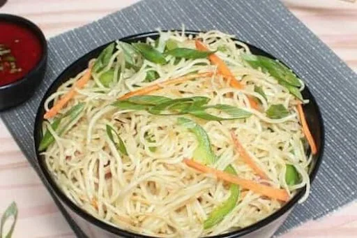 Hakka Noodles