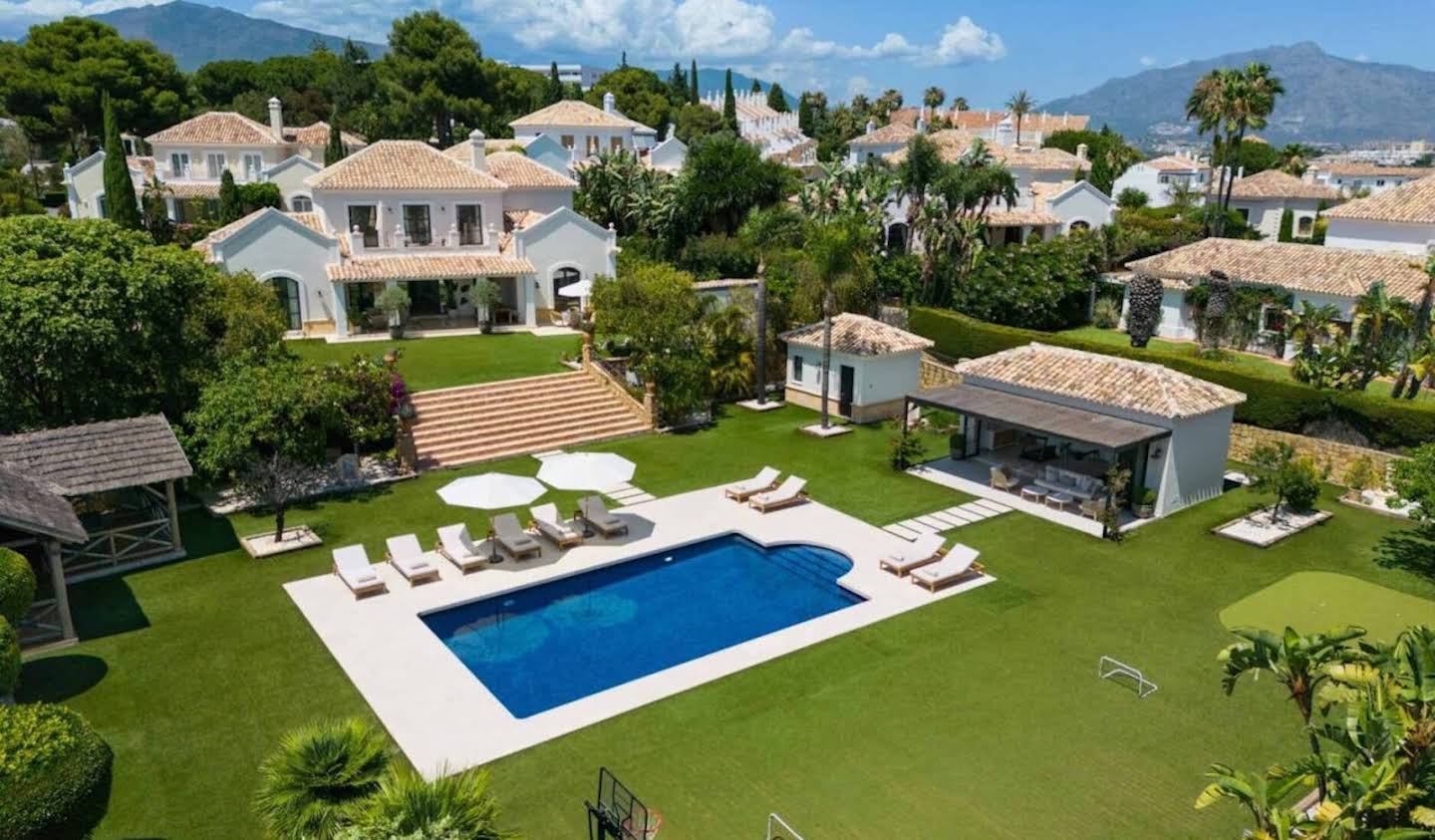 Villa with pool Marbella