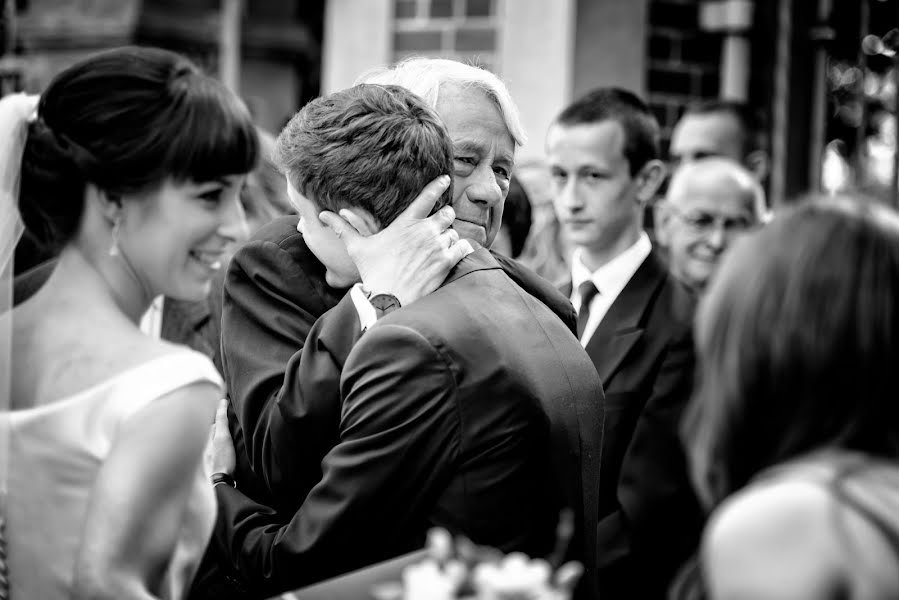 Fotografo di matrimoni Aleksander Tondos (tondos). Foto del 7 febbraio 2020