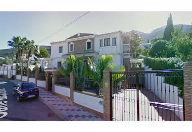 House with pool and terrace 3