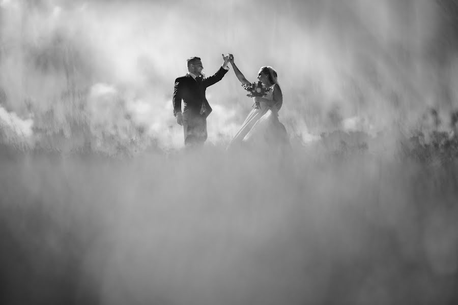 結婚式の写真家Slavomír Červeň (slavomircerven)。2020 9月24日の写真