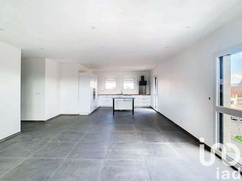 Vente appartement 4 pièces 118 m² à Segny (01170), 630 000 €