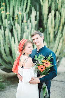 Fotógrafo de casamento Dasha Samarceva (samartseva). Foto de 27 de março 2019