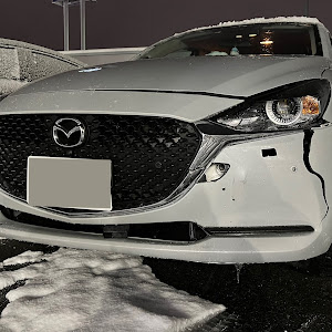 MAZDA2