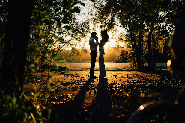 Fotógrafo de casamento Mikhail Toropov (ttlstudio). Foto de 24 de abril 2017