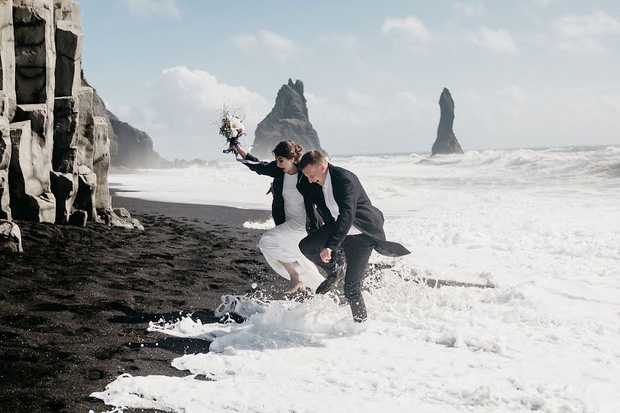 Svadobný fotograf Denis Scherbakov (redden). Fotografia publikovaná 26. februára 2019