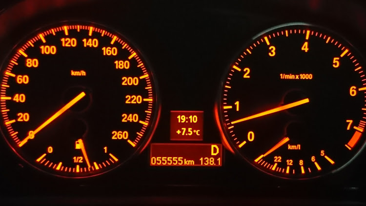 3シリーズ ツーリングのhirofumi64さんが投稿したカスタム事例の投稿画像1枚目