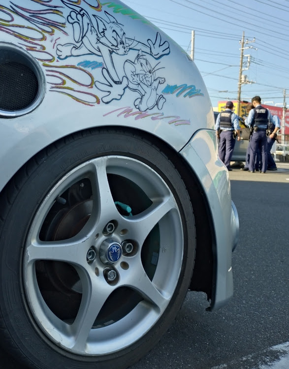 ムーヴラテのカメ活(スマホだけど)笑・曇り空と愛車に関するカスタム事例の投稿画像5枚目