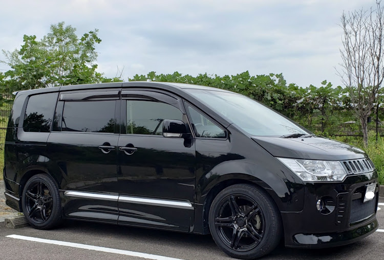 デリカD:5のホイールマッチングに関するカスタム事例｜車の