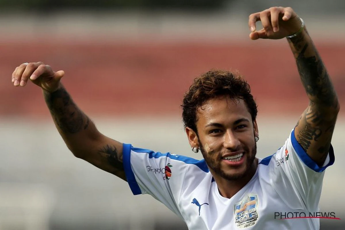 Le 'golazo' incroyable de Neymar lors d'un match de charité (vidéo)